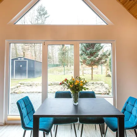 Chata Na Zielonym Wzgorzu