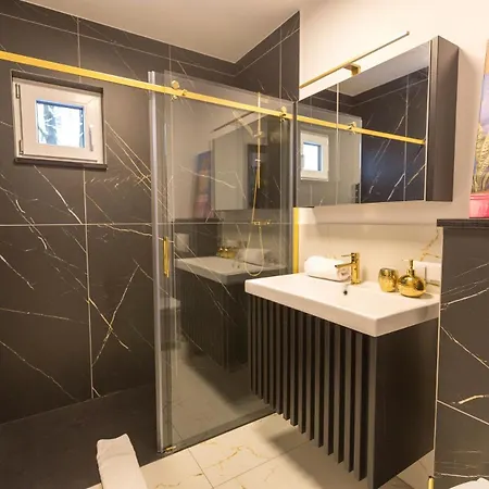 Na Zielonym Wzgorzu Chata Polanica-Zdrój