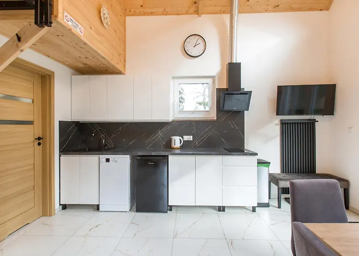 Na Zielonym Wzgorzu פולניסה-ז'דוז'