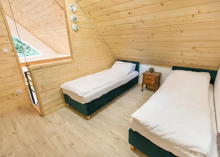 Na Zielonym Wzgorzu אכסניה