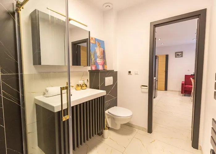 Na Zielonym Wzgorzu אכסניה